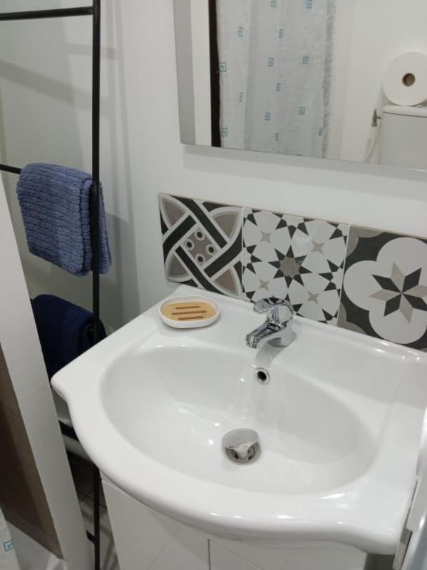 Insolite 199 Chambéry Extérieur photo